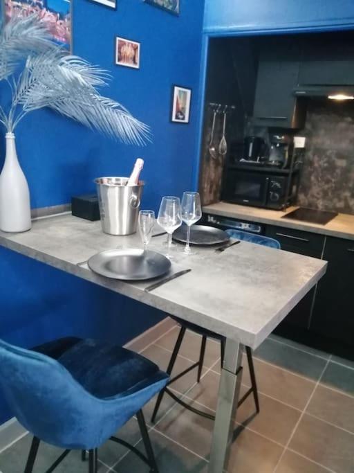 Appartement Avec Sauna Et Balneo Privatifs -Troyes Centre Extérieur photo